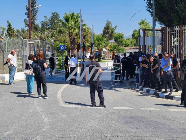διαμαρτυρια κεντρικες φυλακες