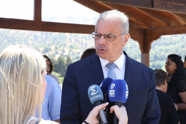 μνημοσυνη ανδρεα αβραμιδη 26/06