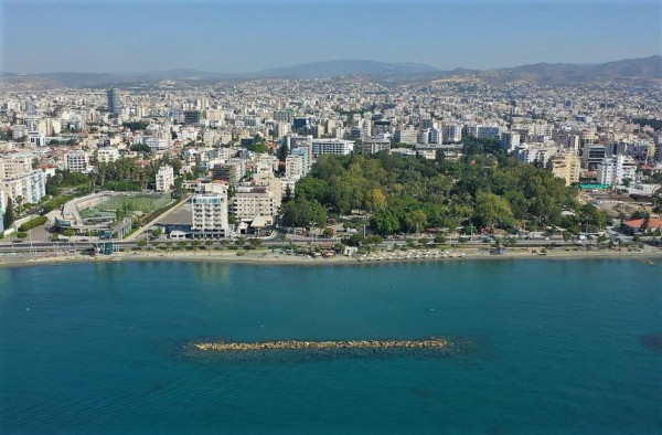 παραλία ακτή