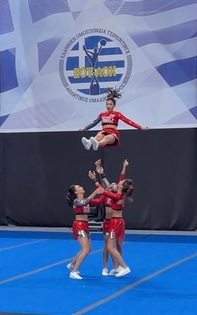 cheereleaders2