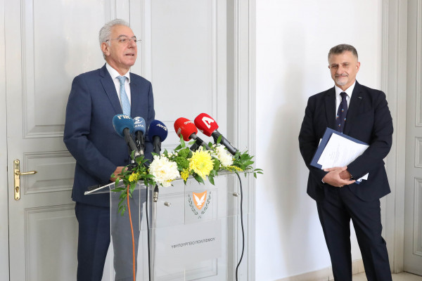 Γιάννης Τουμαζής Πρόδρομος Προδρόμου