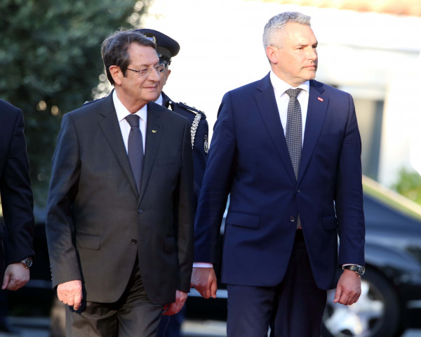 καγκελαριος αυστριας προεδρος της δημοκρατιας 