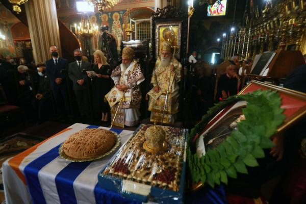 μακαριος