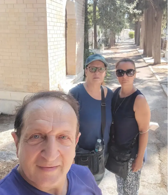 μπιμπιλας 