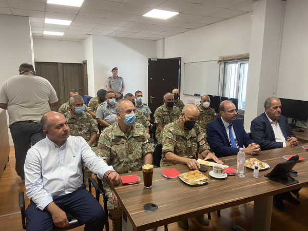 στρατευσιμοι