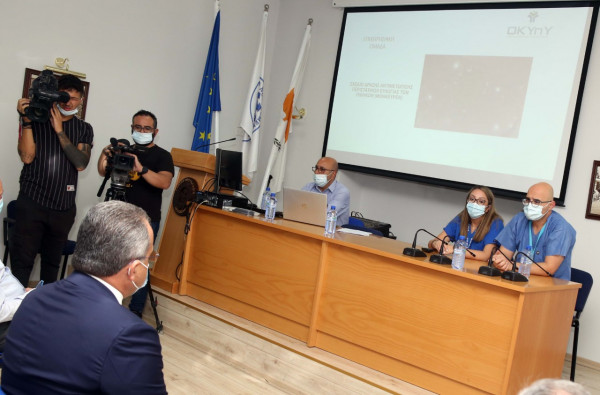σύσκεψη ευλογιά των πιθήκων