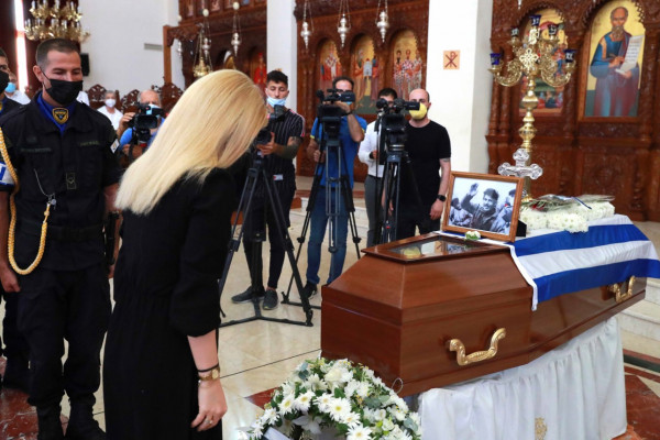 κηδεία Ματρόζος