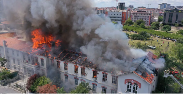 κωνσταντινοπουλη νοσοκομειο.