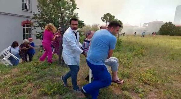 πυρκαγιά νοσοκομείο Κωνσταντινούπολη