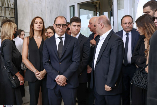 σταυρος ψυχαρης