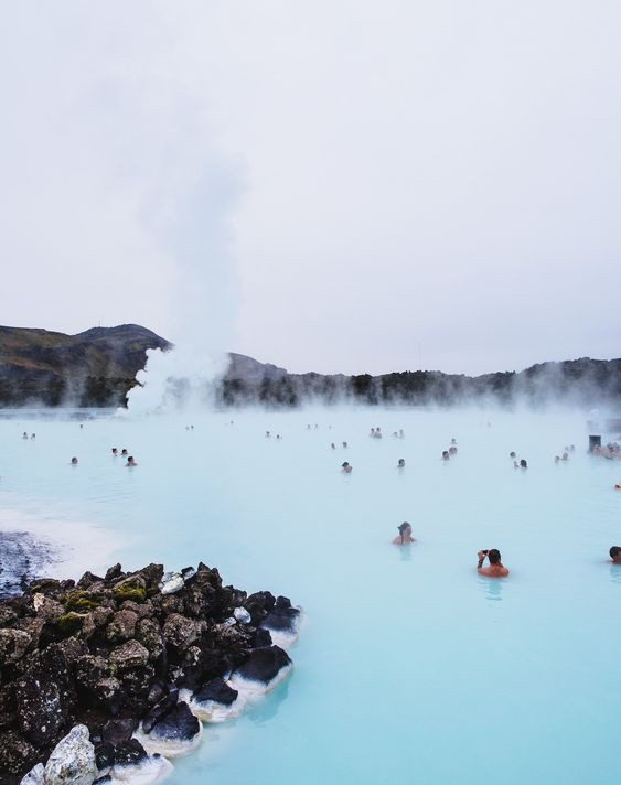 H αχνιστή λιμνοθάλασσα, Blue Lagoon 