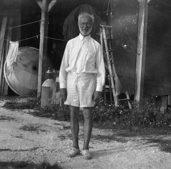 CARL-TANZLER_04.jpg