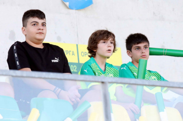 AEK