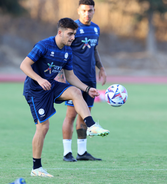δ