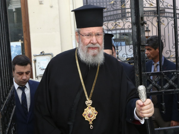 ΑΡΧΙΕΠΙΣΚΟΠΟΣ ΧΡΥΣΟΣΤΟΜΟΣ