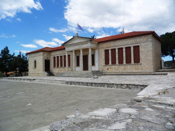 Δημοτικό Σχολέιο Λόφου