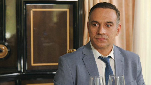 ΠΟΙΟΣ ΠΑΠΑΔΟΠΟΥΛΟΣ; -