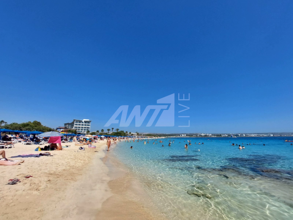 παραλια αγια ναπα