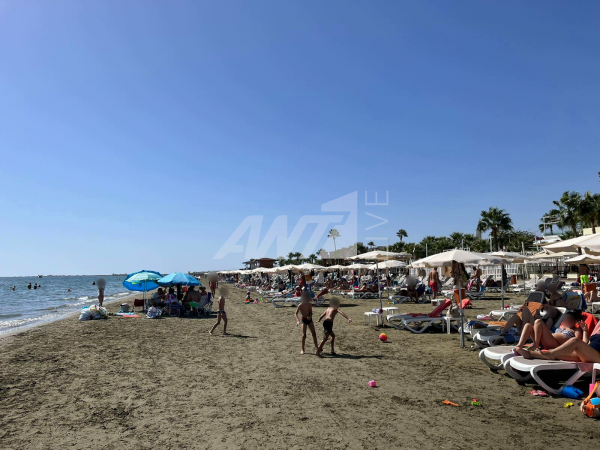 παραλια κοσμος