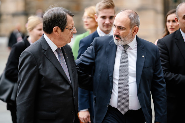 προεδρος της δημοκρατιας
