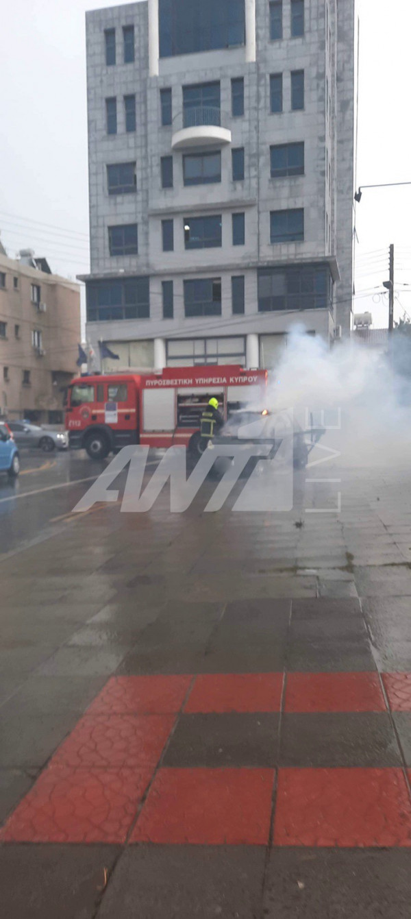 πυρκαγια οχημα