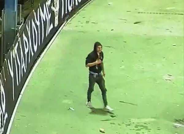 αζ