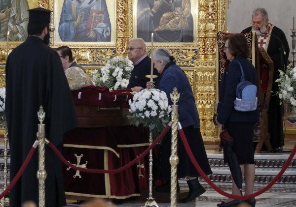 λαϊκό προσκύνημα