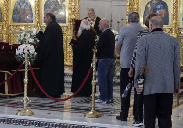 λαϊκό προσκύνημα