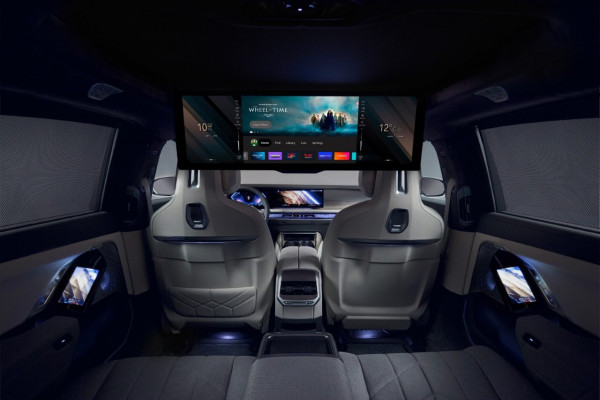 thumbnail_BMW 7 Series.