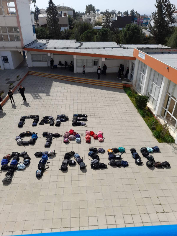 πάρε με όταν φτάσεις Κύπρος