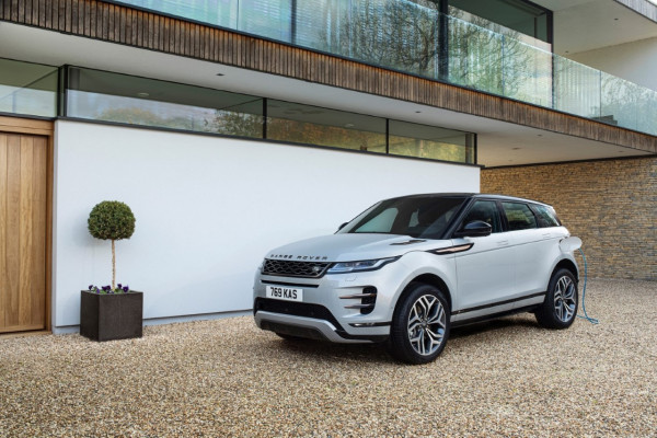 thumbnail_RANGE ROVER EVOQUE PLUG-IN HYBRID