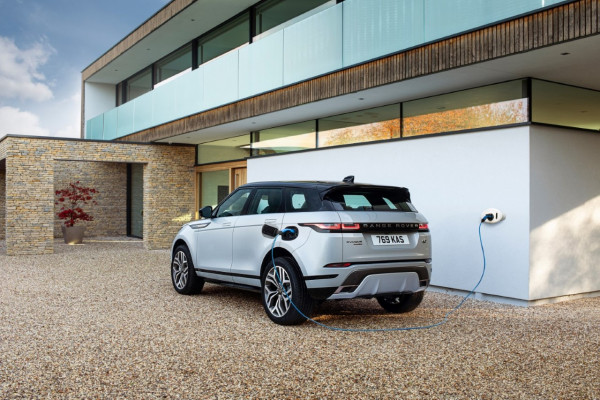 thumbnail_RANGE ROVER EVOQUE PLUG-IN HYBRID