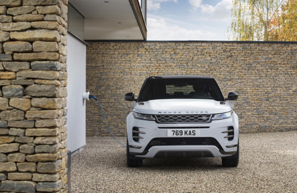 thumbnail_RANGE ROVER EVOQUE PLUG-IN HYBRID