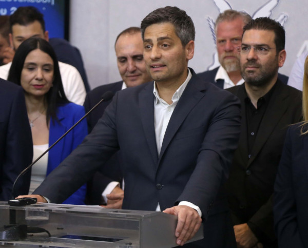 Μάριος Πελεκάνος.