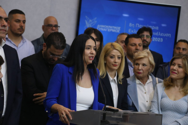 Σάβια Ορφανίδου.