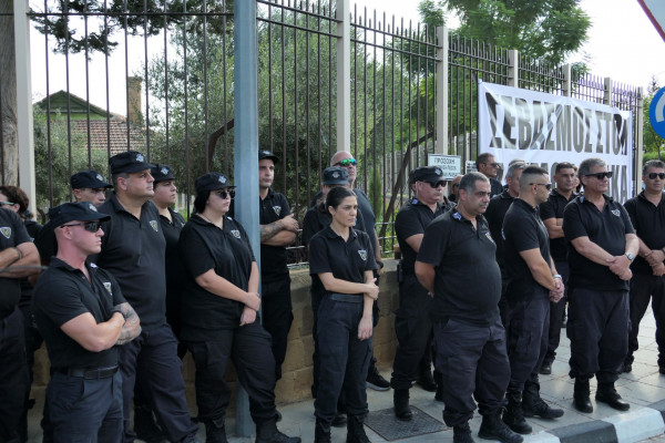 δεσμοφυλακες απεργια 2