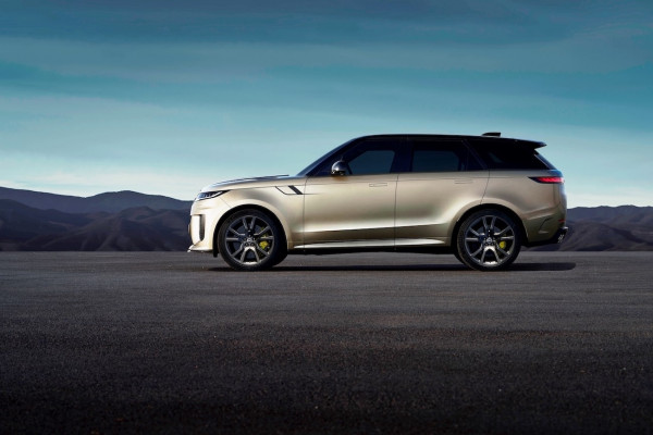 thumbnail_RANGE ROVER SPORT SV -3