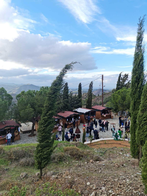 Χριστουγεννιάτικο χωριό Φικάρδου