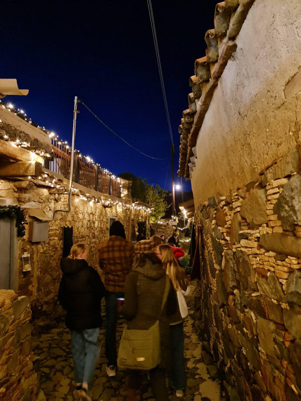 Χριστουγεννιάτικο χωριό Φικάρδου