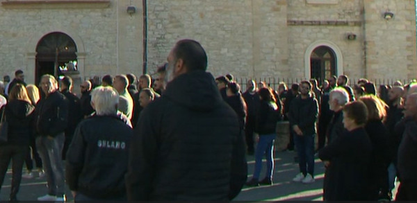 κηδεια τετραπλου 2
