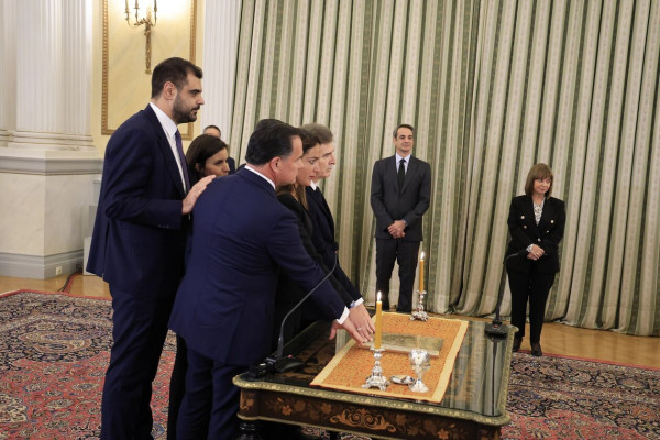ορκομωσια νεων Υπουργων 2