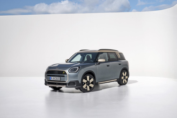 thumbnail_MINI Countryman SE ALL4