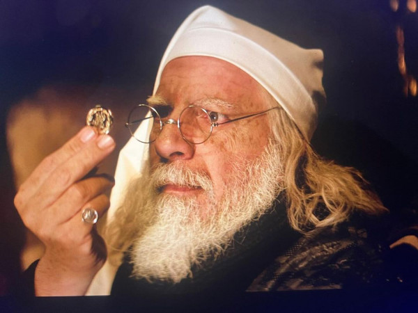 λώρης