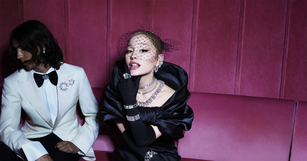 SWAROVSKI