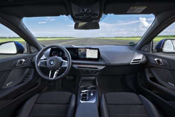 thumbnail_BMW 1 Series -4