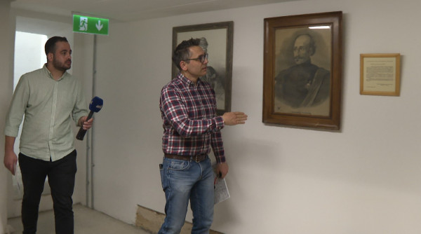 ΚΡΥΠΤΗ ΤΩΝ ΦΙΛΙΚΩΝ
