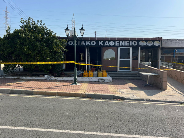καφετερια δεκελεια