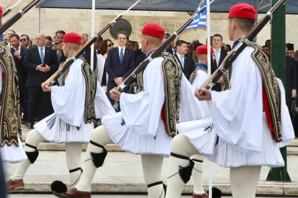 ξτ