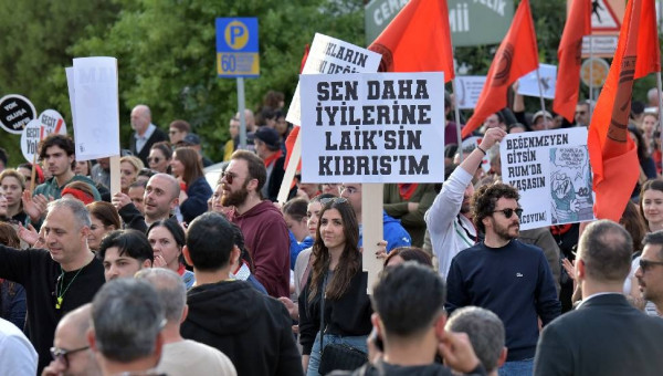 κατεχομενα μαντηλα διαμαρτυρια 3