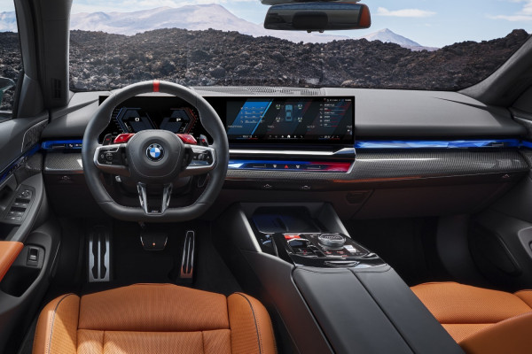 thumbnail_BMW M5 -3